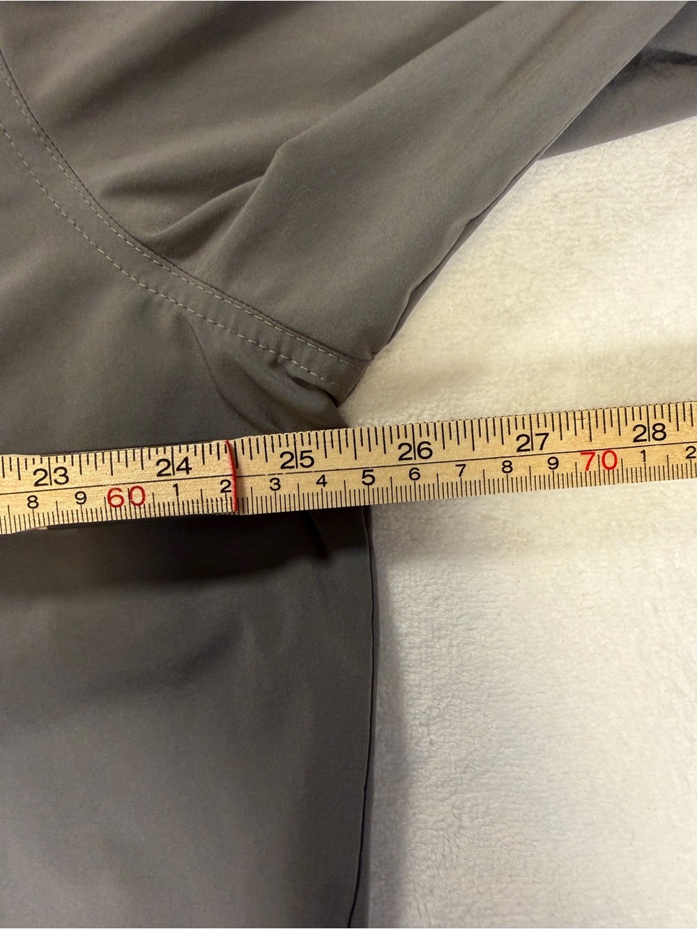 Columbia Grey Performance Button Up Shirt Men’s XL Lightweight Fishing Hiking - Picture 6 of 6